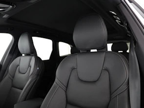 image du véhicule VOLVO XC60 2.0 T8 TE Black Edition eAWD
