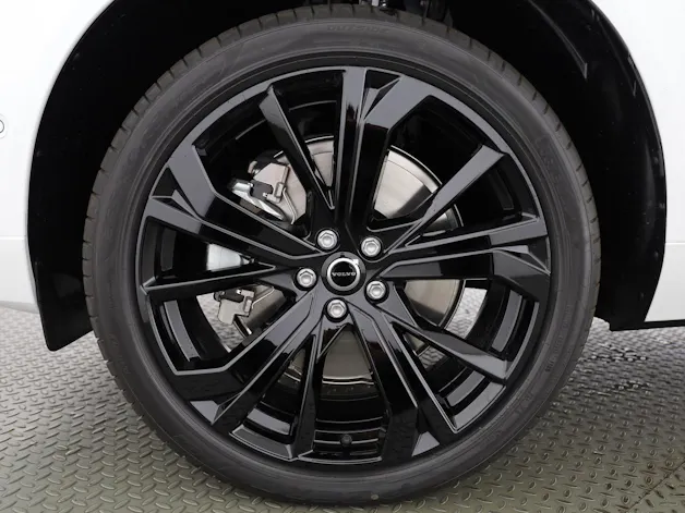 VOLVO XC60 2.0 T8 TE Black Edition eAWD