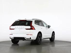 https://vehicle.imgix.net/4462414/b7b6519e-dd82-4e8e-bf8a-f8168aea7ece.jpg