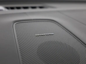 image du véhicule VOLVO XC60 2.0 T8 TE Black Edition eAWD