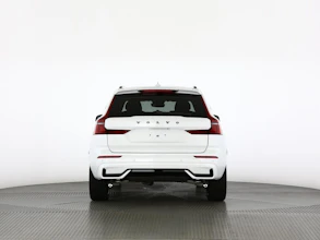 https://vehicle.imgix.net/4462414/e4aacf97-e493-4d1e-8d44-2106986ff451.jpg