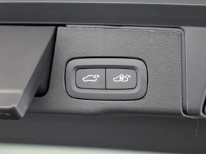 image du véhicule VOLVO XC60 2.0 T8 TE Black Edition eAWD