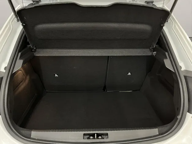 PEUGEOT 208 1.2 PureTech 100 GT Line
