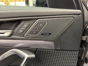 BMW X1 U11 20d xDrive paddles
