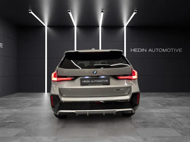 BMW X1 U11 20d xDrive paddles