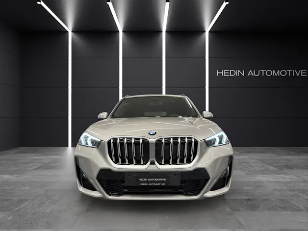 BMW X1 U11 20d xDrive paddles