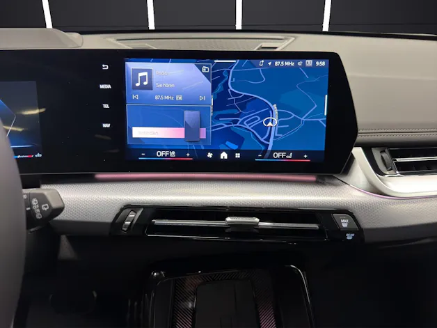 BMW X1 U11 20d xDrive paddles
