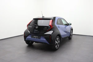 Fahrzeugbild TOYOTA Aygo X 1.5 VVT-i HSD Trend