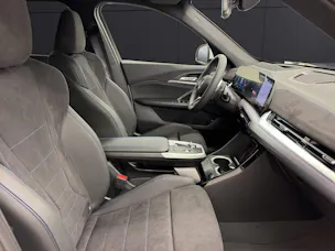 BMW X1 U11 20d xDrive paddles
