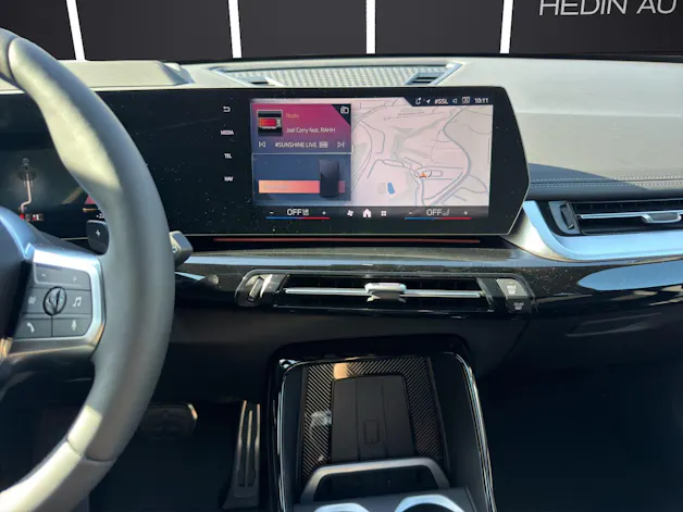 BMW X1 U11 23d xDrive paddles