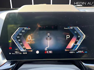 BMW X1 U11 23d xDrive paddles