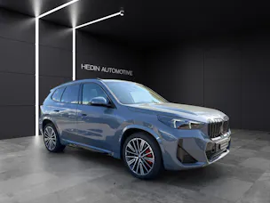 BMW X1 U11 23d xDrive paddles