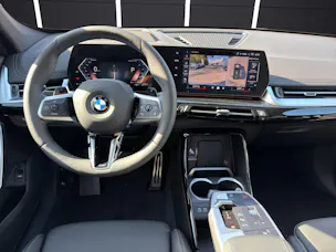 BMW X1 U11 23d xDrive paddles