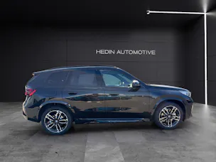 BMW X1 U11 23i xDrive paddles