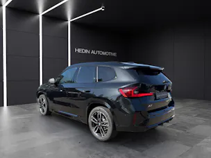 BMW X1 U11 23i xDrive paddles