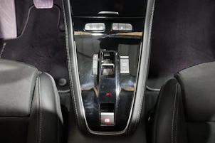 image du véhicule OPEL Grandland 1.6 T PHEV GSE