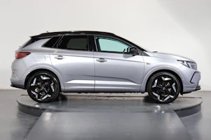 image du véhicule OPEL Grandland 1.6 T PHEV GSE