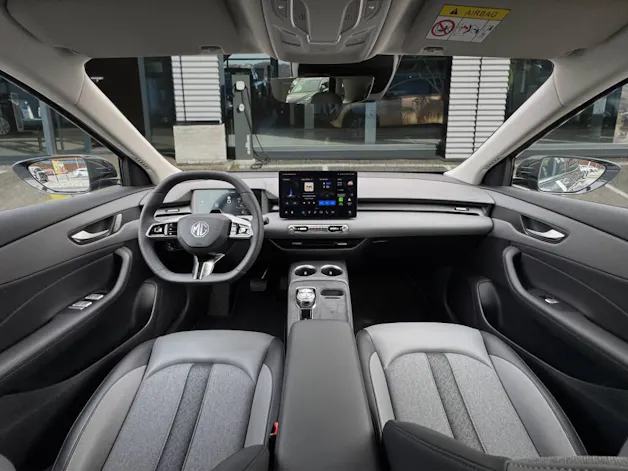 MG S5 EV 64 kWh Luxury 231 ch