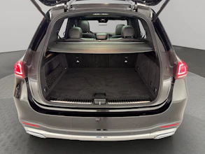 https://vehicle.imgix.net/4462570/2041064f-7484-4f78-93b8-c0b0ae992799.jpg