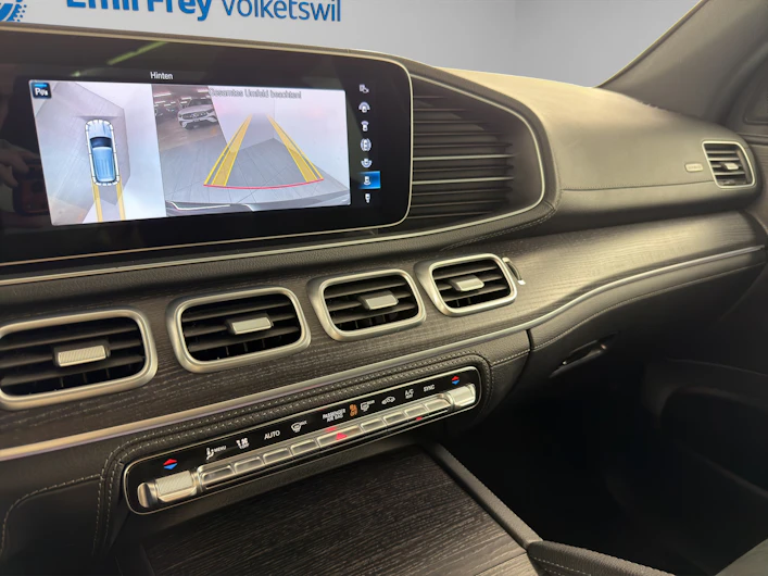 Fahrzeugbild MERCEDES-BENZ GLE 300