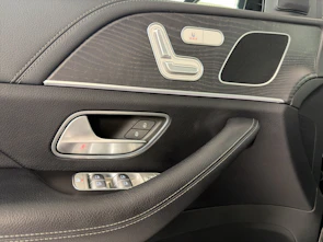 Fahrzeugbild MERCEDES-BENZ GLE-Klasse GLE 300 d AMG Line 4matic