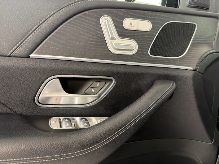 Fahrzeugbild MERCEDES-BENZ GLE 300