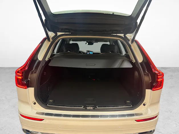 VOLVO XC60 2.0 T8 TE Ultra Bright eAWD