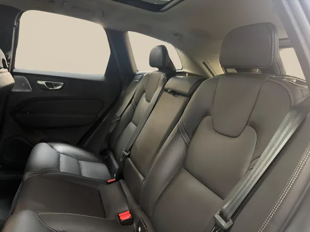 VOLVO XC60 2.0 T8 TE Ultra Bright eAWD