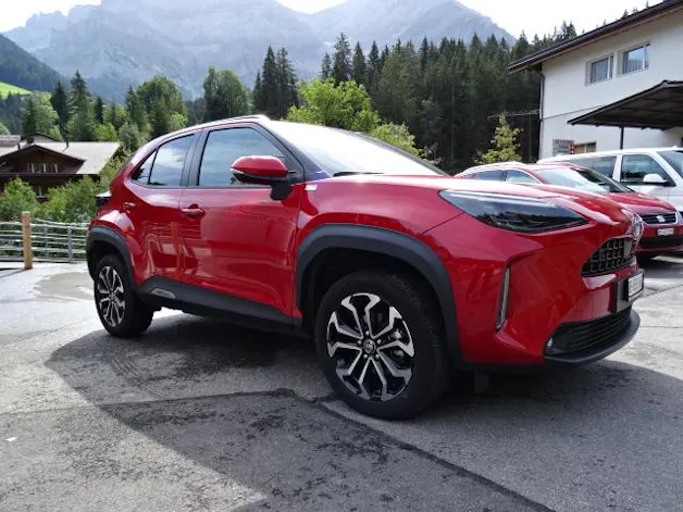 Toyota Yaris Cross 1.5 VVT-i HSD Trend AWD-i