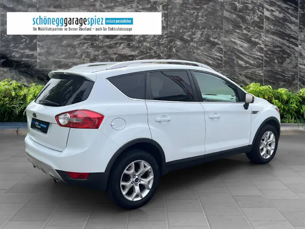 FORD Kuga 2.0 TDCi 140 Carving