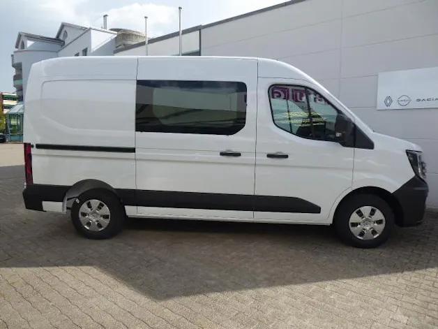 NISSAN Interstar 3.5 Kaw. L2H2 2.0 dCi Acenta