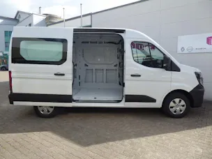 NISSAN Interstar 3.5 Kaw. L2H2 2.0 dCi Acenta