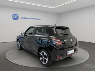 Suzuki Swift 1.2 Sakura Top Hybrid 4x4