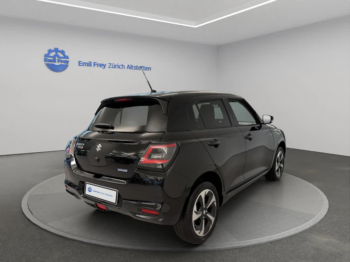Fahrzeugbild SUZUKI SWIFT