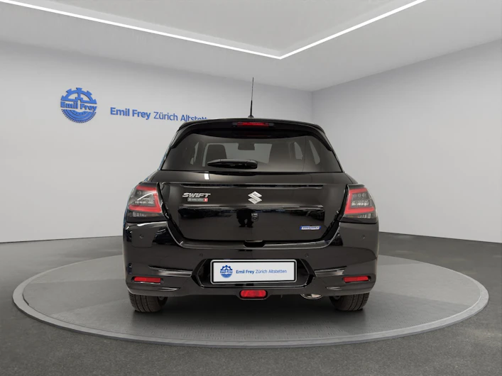 Fahrzeugbild SUZUKI SWIFT