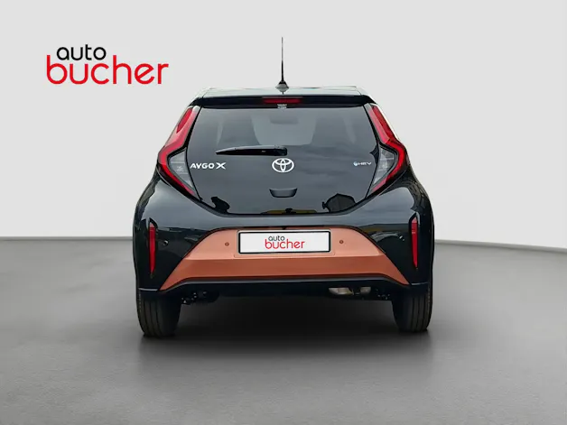 Toyota Aygo X 1.5 VVT-i HSD Trend