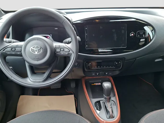 Toyota Aygo X 1.5 VVT-i HSD Trend