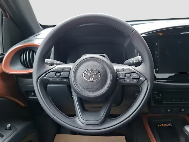 Toyota Aygo X 1.5 VVT-i HSD Trend
