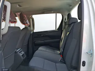 Toyota Hilux Double Cab.-Pick-up 2.8 D-4D MHEV 204 Active