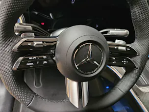 MERCEDES-BENZ C 400 4Matic elektrisch