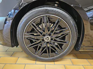 MERCEDES-BENZ C 400 4Matic elektrisch