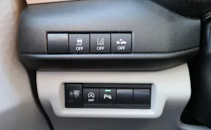 Suzuki Swift 1.2 Sakura Hybrid