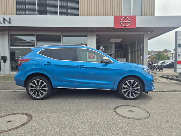 NISSAN Qashqai 1.7 dCi Tekna+ 4x4