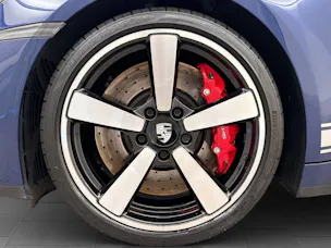 PORSCHE 911 Carrera 4S Cabriolet