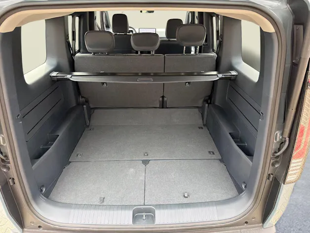 Kia PV5 Passenger 71.2 kWh Elite-Pack, Wärmepumpe, Vollausstatung