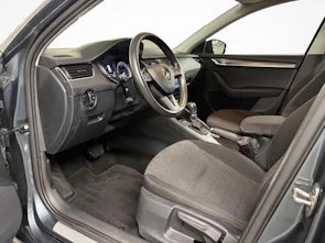 Fahrzeugbild SKODA Octavia Combi 2.0 TSI Soleil 4x4 DSG