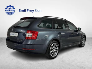 Fahrzeugbild SKODA Octavia Combi 2.0 TSI Soleil 4x4 DSG