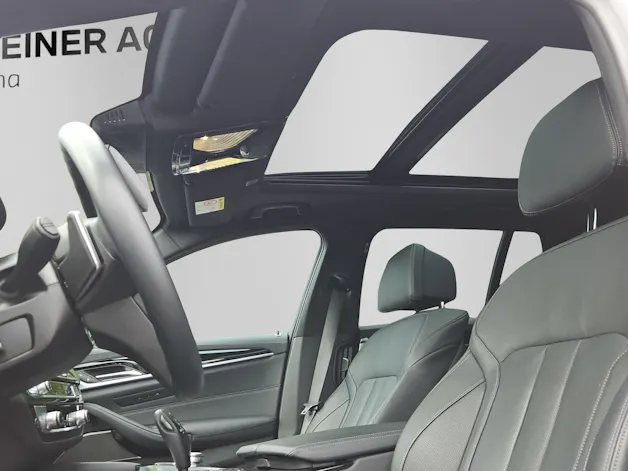 BMW 530e xDrive Touring Steptronic