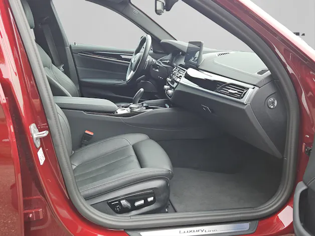 BMW 530e xDrive Touring Steptronic