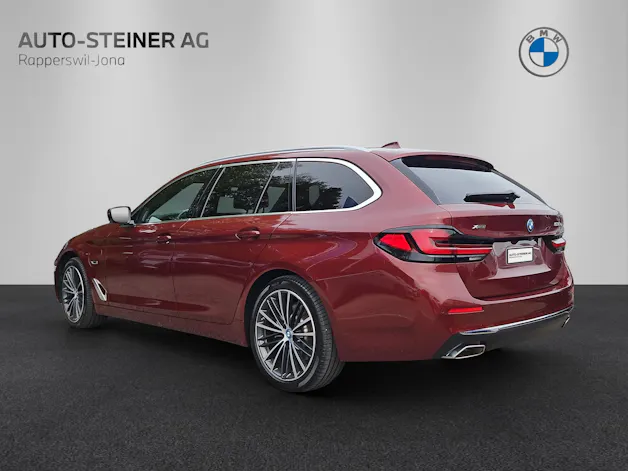 BMW 530e xDrive Touring Steptronic
